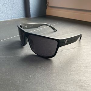Spy glasses